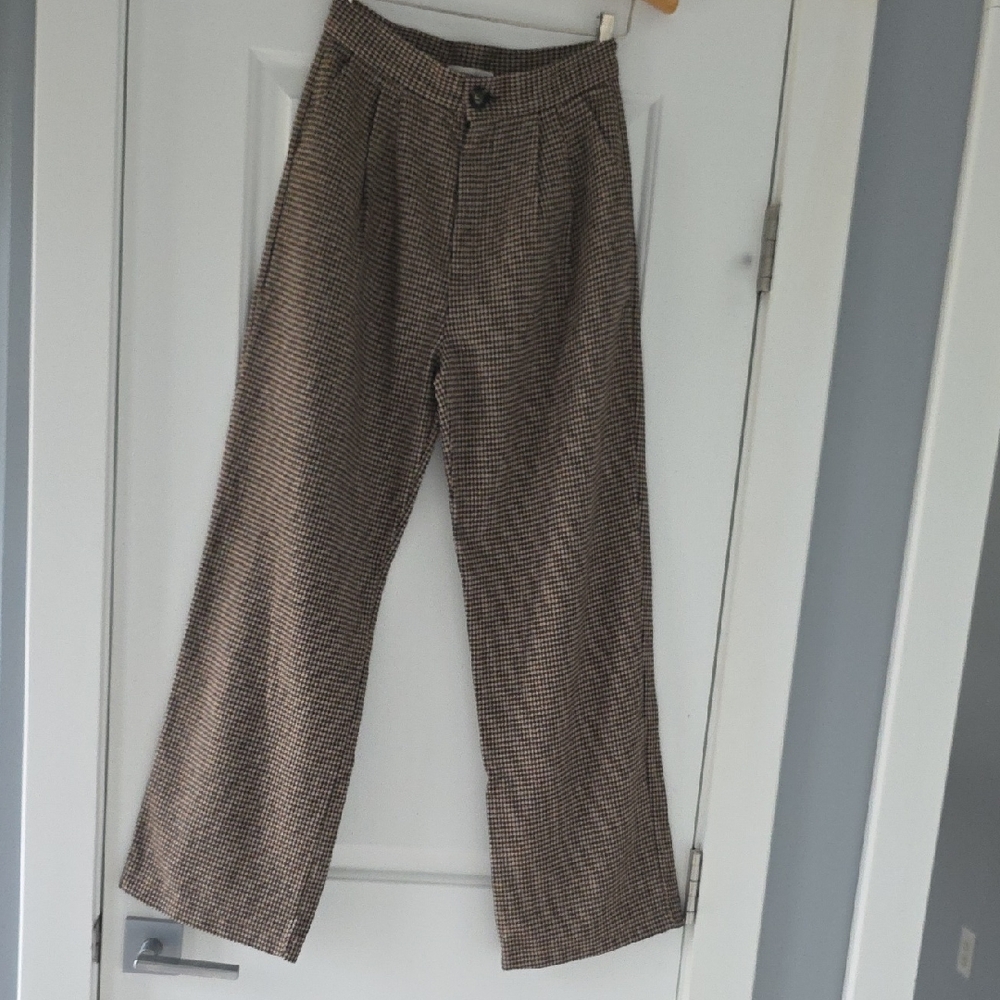 Goodnight Macaroon Brown/Tan Houndstooth Trouser Pants